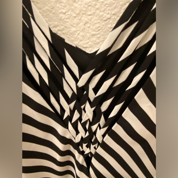 Greyson black and white striped maxi dress-size xs - Picture 4 of 12